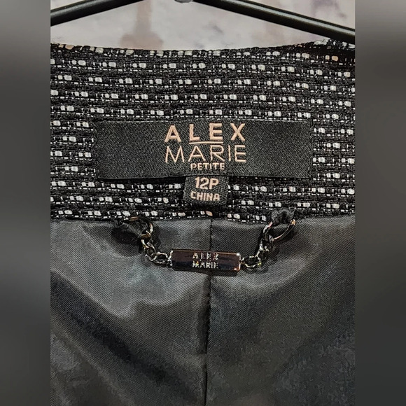 Alex Marie elegant and tailored textured black and white jacket Size 12P - Picture 5 of 5